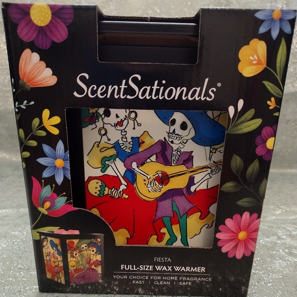 Scentsationals Other - ScentSationals wax warmer skull full size